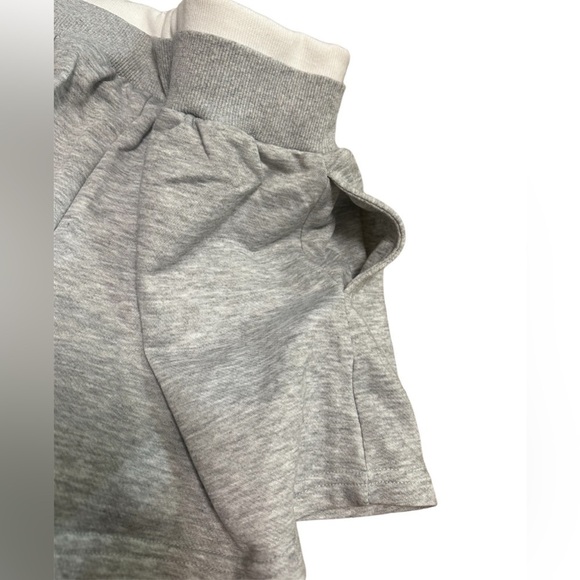 CIDER Terry Mid Waist Solid Pocket Shorts / 2 Colored Band / Gray / Size 6 - Picture 6 of 10